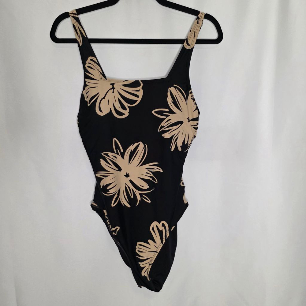 Women's Unbranded Black & Beige Floral One Piece Swimsuit Medium?